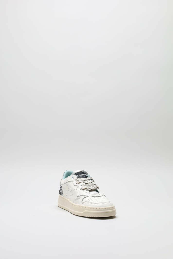 zoom in on Wit Sneaker image Wit Sneaker image