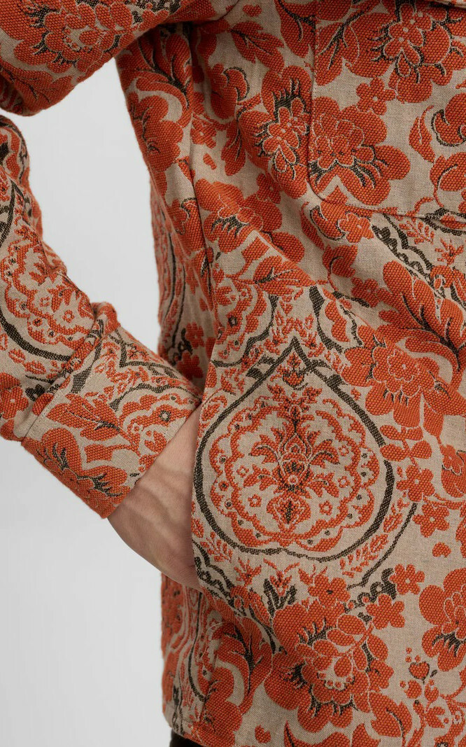 zoom in on Oranje Overshirt image Oranje Overshirt image