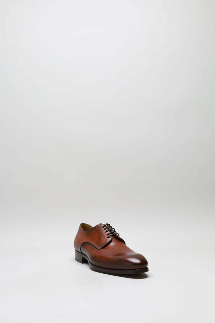 zoom in on Cognac Veterschoen image Cognac Veterschoen image