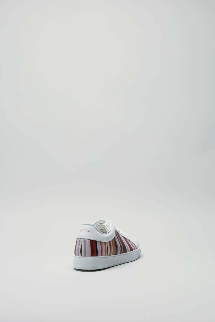 zoom in on Wit Sneaker image Wit Sneaker image