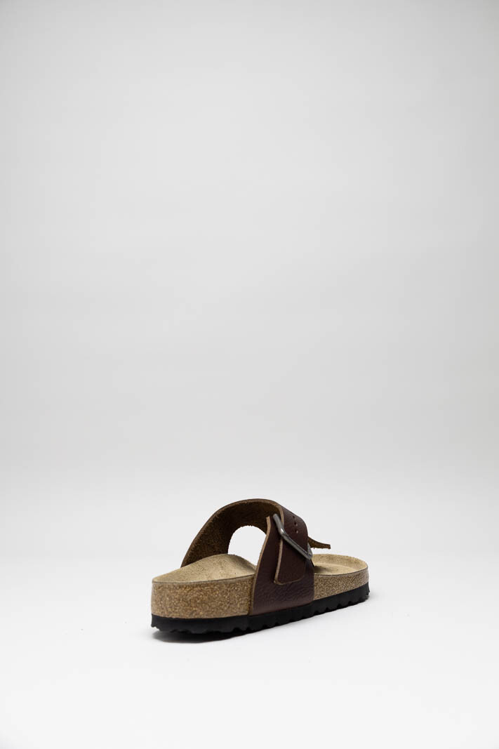 Roodbruin Slipper image