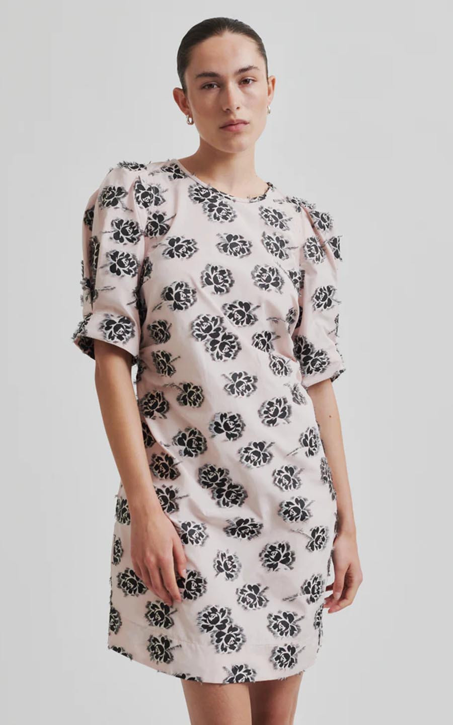 zoom in on Roze Jurk image Roze Jurk image