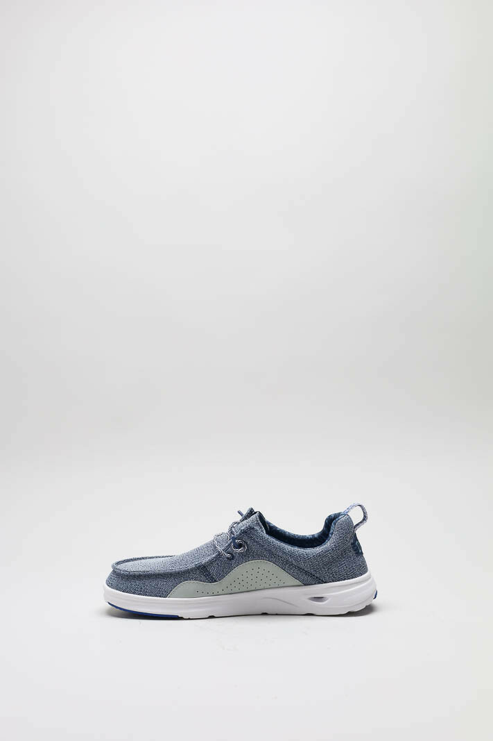 zoom in on Blauw Sneaker image Blauw Sneaker image
