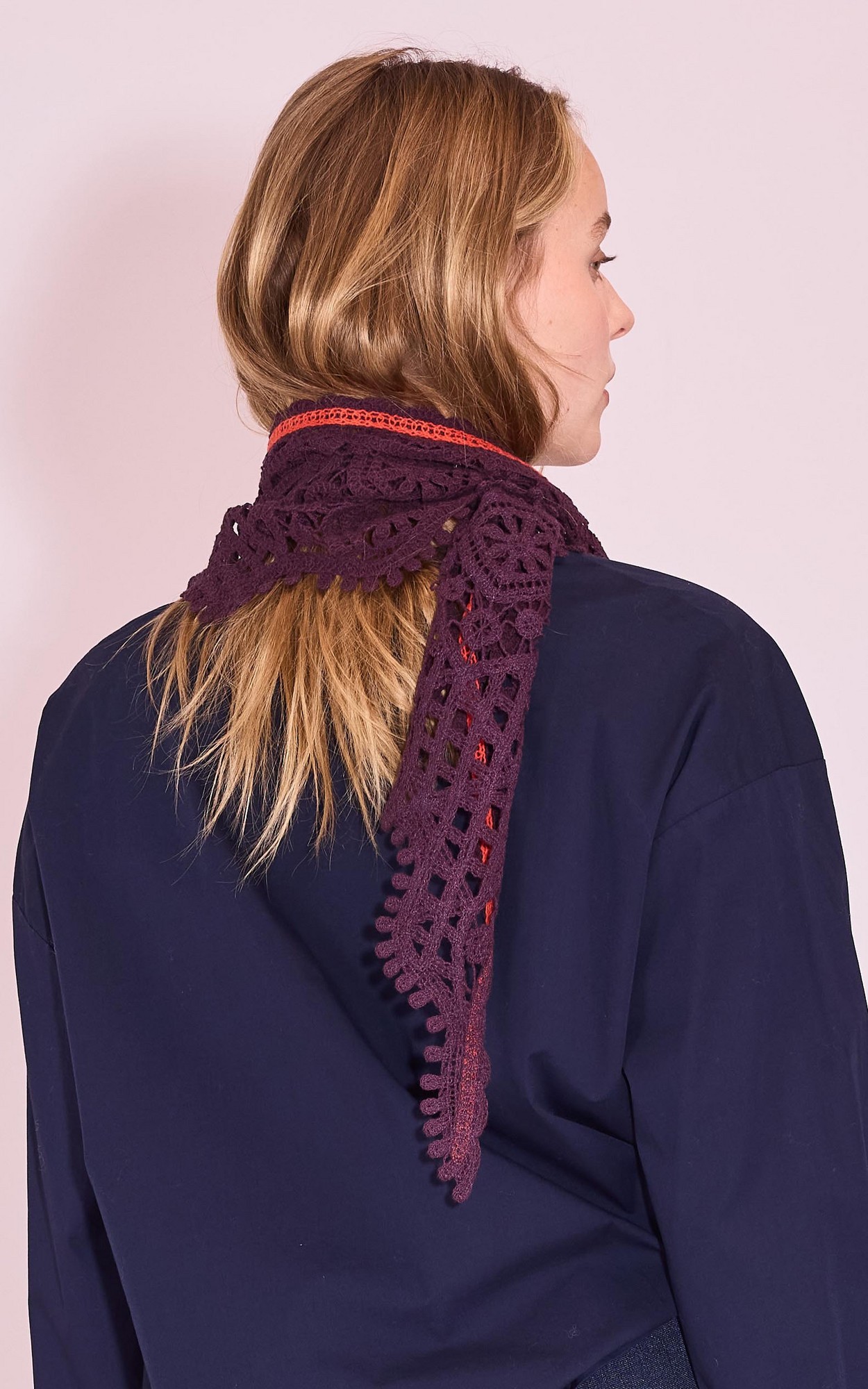 Aubergine Sjaals image