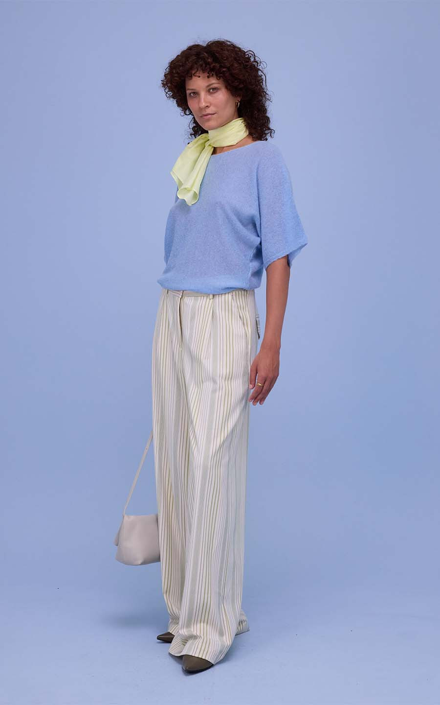 Lichtblauw Trui image