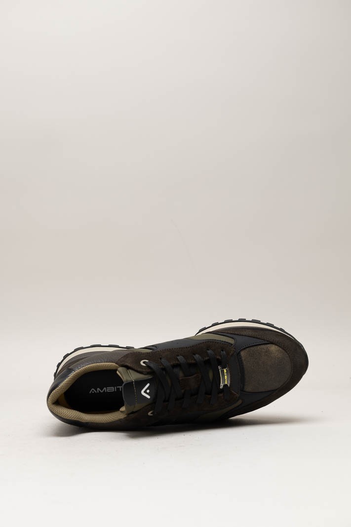 Bruin Sneaker image