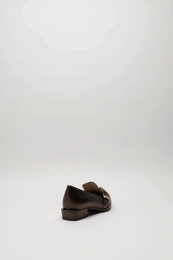 zoom in on Donkerbruin Mocassin hak image Donkerbruin Mocassin hak image