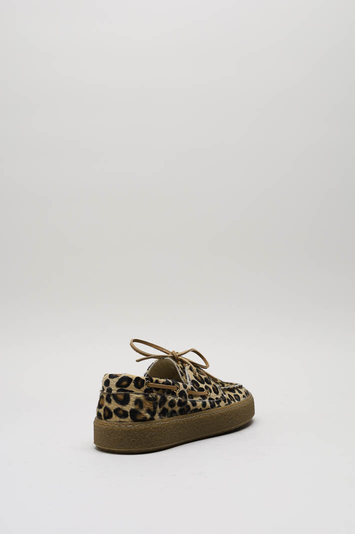 zoom in on Beige Bootschoen image Beige Bootschoen image