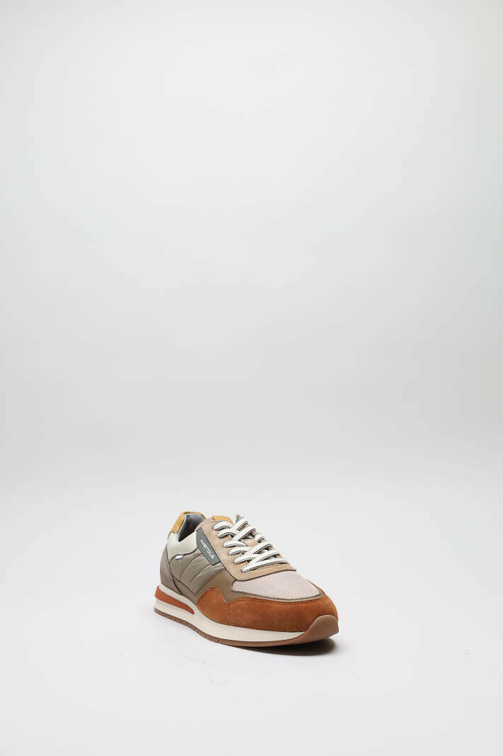 zoom in on Bruin Sneaker image Bruin Sneaker image