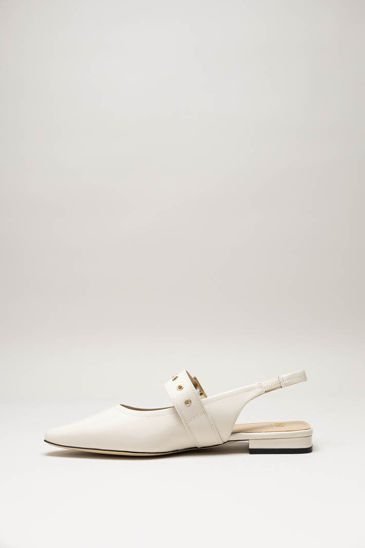 Ecru Ballerina image