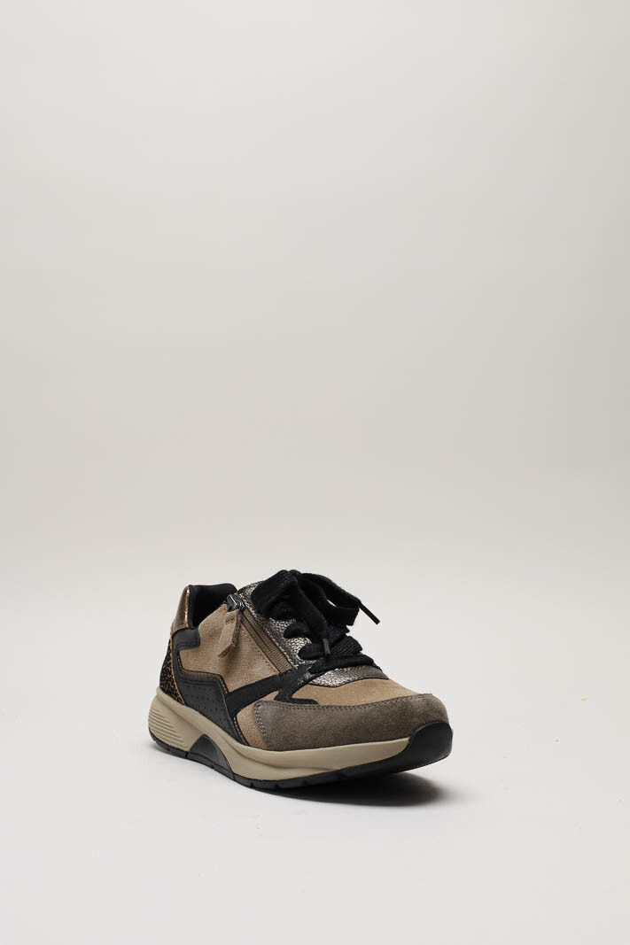 Bruin Sneaker