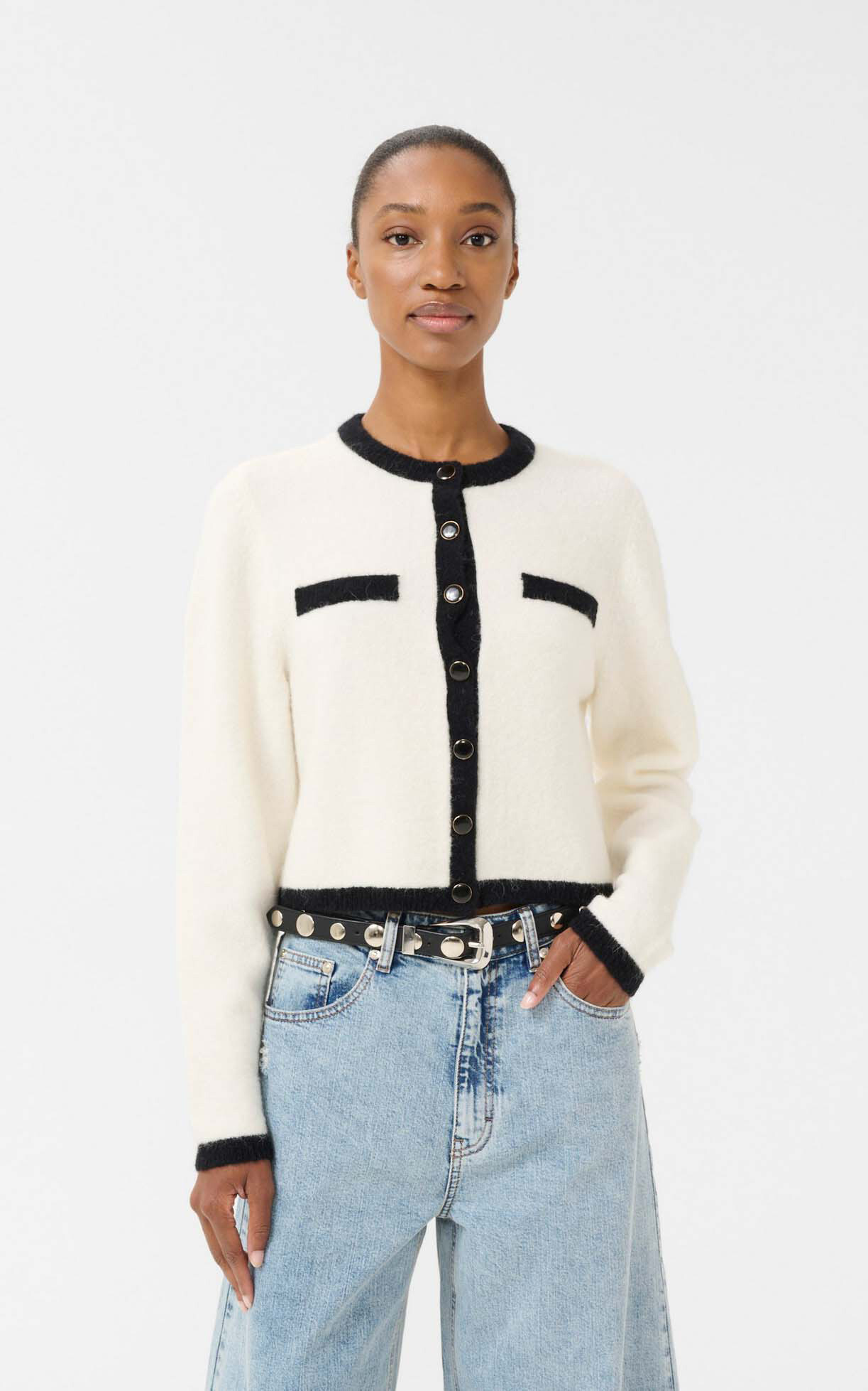 Wit Cardigan