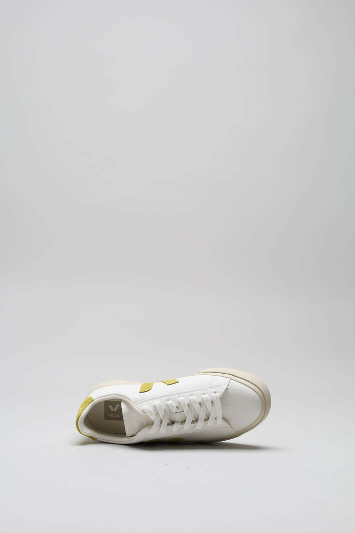 zoom in on Wit Sneaker image Wit Sneaker image